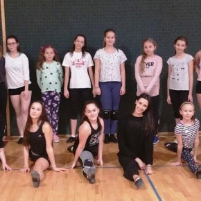 Warsztaty z tańca klasycznego – nasze cheerleaderki doskonaliły swoje umiejętności