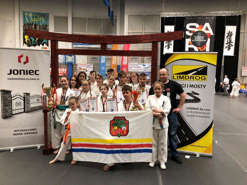9 medali ARS Klub Kyokushinkai na SARI CUP w Żorach 
