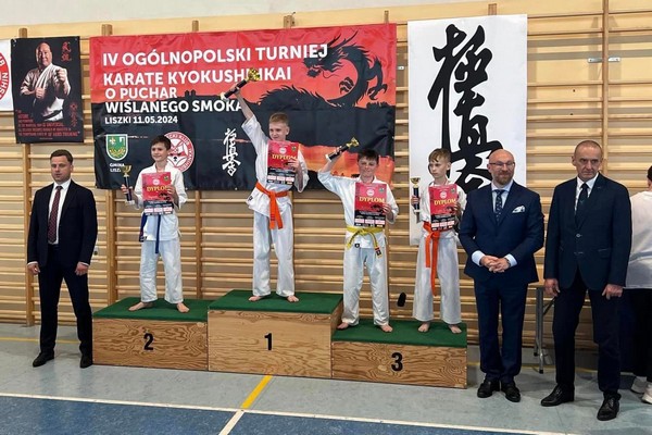 8 medali karateka ARS Limanowa – JONIEC Team na Pucharze Wiślanego Smoka